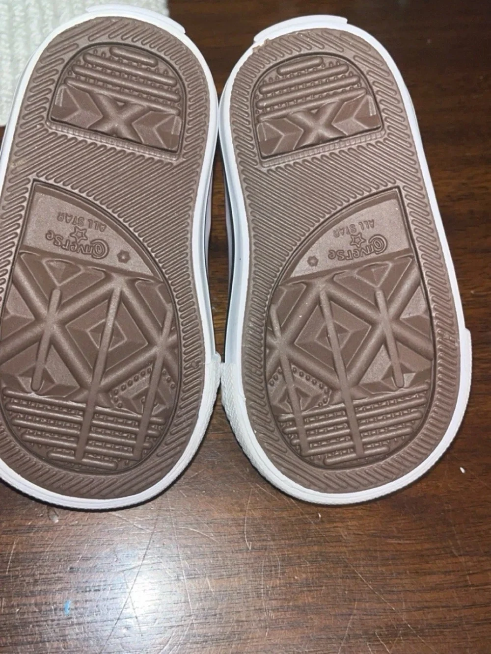 Converse Kids Canvas Slip-On Sneakers in Cream with Red Trim